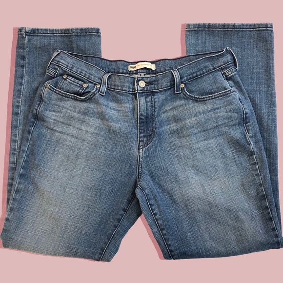 Levi's Denim - EUC Levi's 505 Regular Fit Straight Leg Jeans 14 M